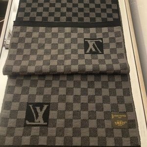 Louis Vuitton 100% Wool Damier Scarf and Hat - Black & Gray